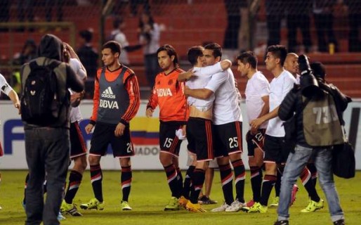 River sufrió pero pasó de ronda