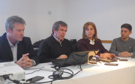 Lorenzo expuso un análisis económico de la provincia
