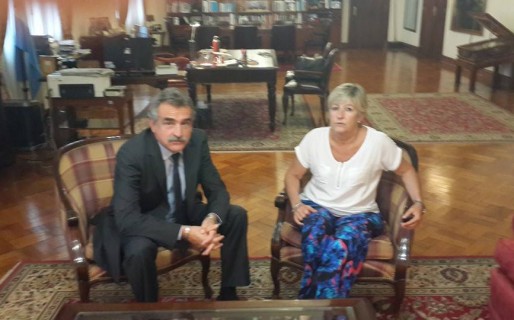 Nancy González valoró el fuerte liderazgo del Gobernador