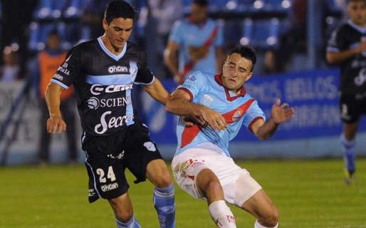 Arsenal venció por 2-1 a Temperley