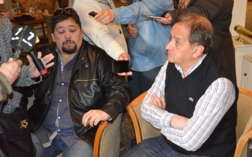 Vivas: “Gaitán juega a perdedor”