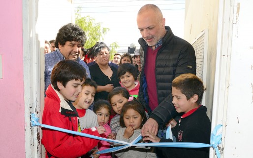 Buzzi inauguró el octavo NAC de Chubut