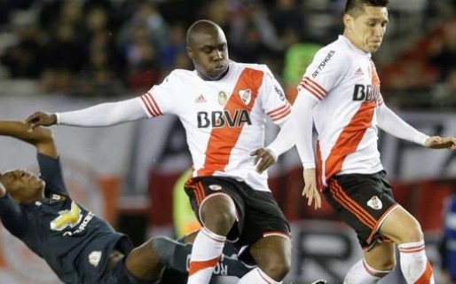 River derrotó a Liga de Quito con comodidad