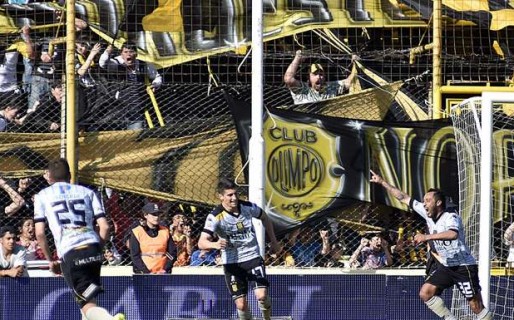 Olimpo dejó fuera de carrera a San Lorenzo