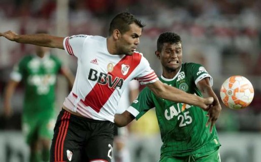 River venció 3-1 a Chapecoense