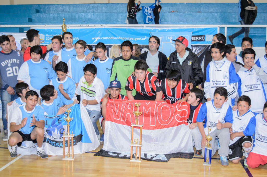 pae entrega equipos juegos comunitarios 2015