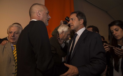 “Scioli es quien puede sostener la soberanía hidrocarburífera”