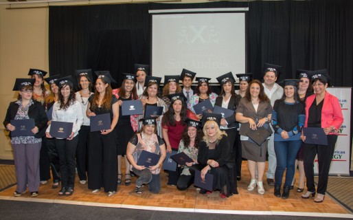 Primeros graduados del Postítulo de Actualización Académica de PAE