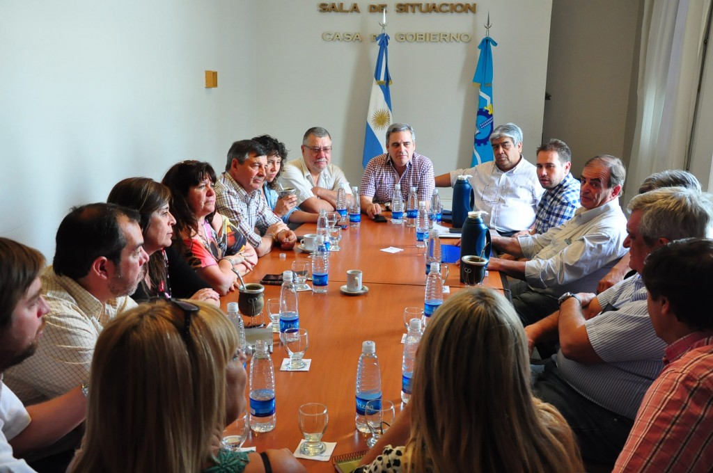 Reunión Diputados Electos FpV 1611 (1)