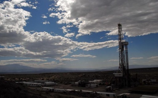 A YPF le costará mantener las inversiones en el 2016