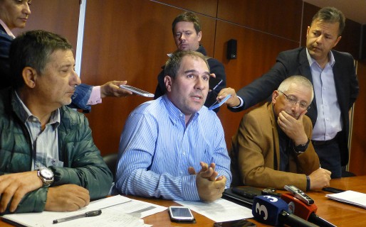 “La transición terminó porque Buzzi no quiere mostrar los números”