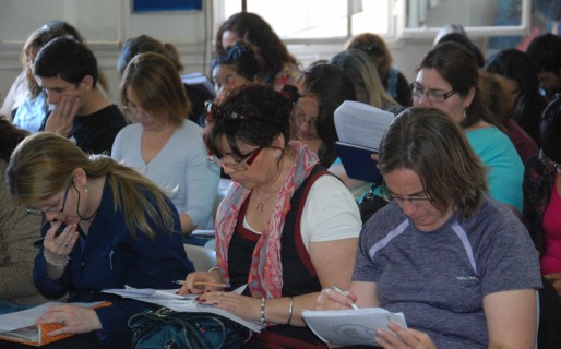 82 nuevos docentes se formaron como preventores de adicciones