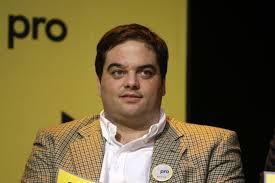 Triaca: “YPF tiene que ser parte del desarrollo energético de Argentina”