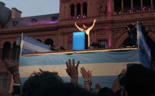 CFK: “Nunca pensé que iba a ver un presidente cautelar”