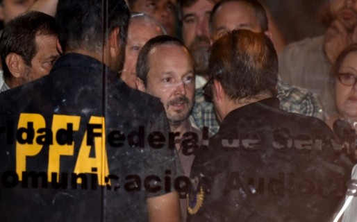 Uso y abuso de decretos: Retroceso y medio