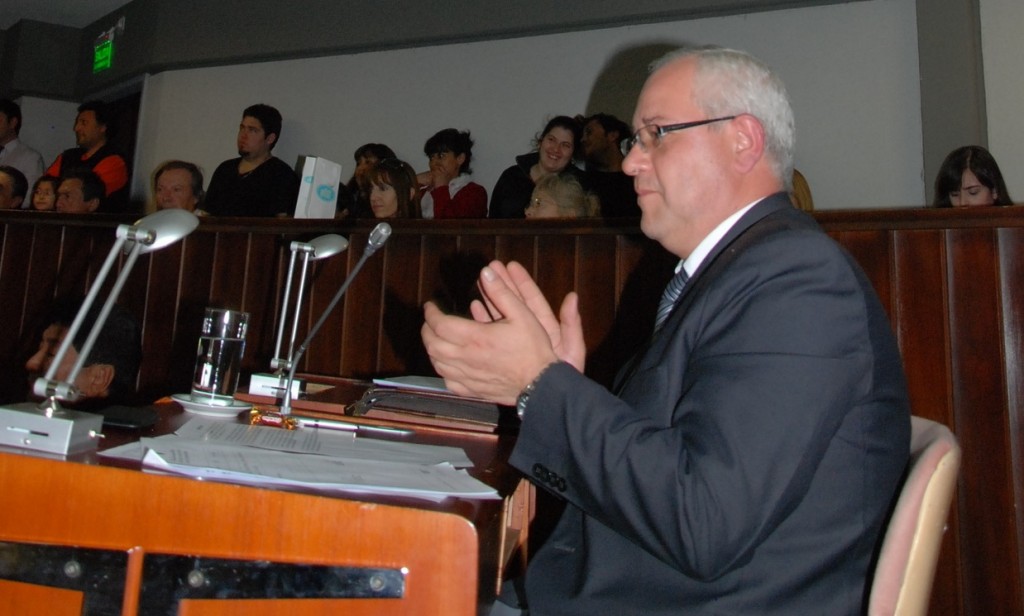 Dip.Javier Cisneros chica