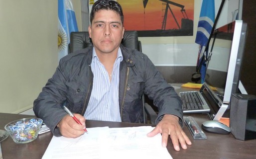 “Trabajamos alternativas para que no haya despidos en Santa Cruz”