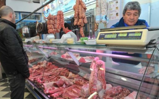 El gobierno se despide con más aumentos