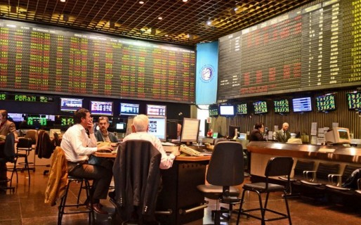 La devaluación hundió las acciones y los bonos
