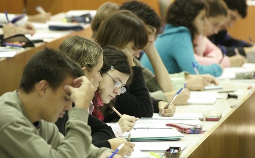 PAE continúa con la convocatoria de becas 2016