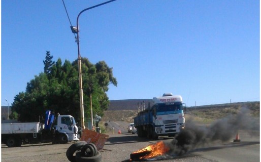 La UOCRA levantó el corte y el jueves habría definiciones
