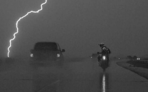 Tormenta obliga a suspender especial del Dakar en Córdoba