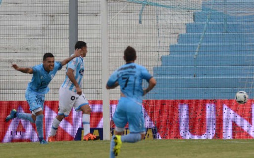 Temperley sumó su primer triunfo en el torneo