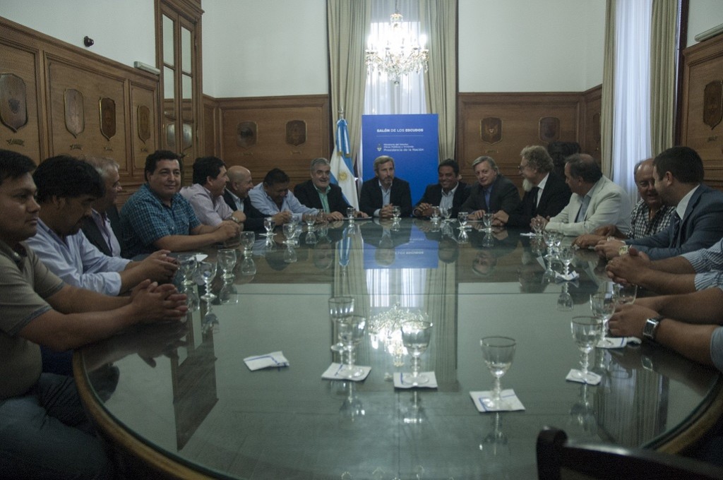 Das Neves Nación Petroleros