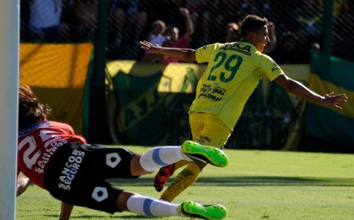Defensa y Justicia logró un contundente 4-1 sobre Rafaela