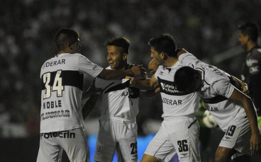 Gimnasia impuso por 3-1 a Sarmiento en Junín