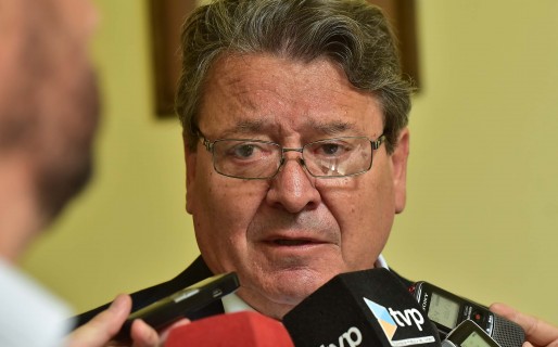 Cisterna: “Prometemos aumentos que podemos pagar”