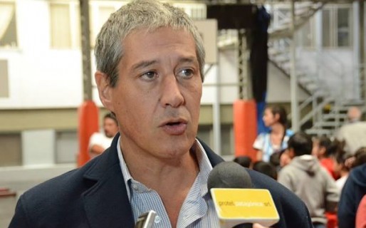 “Es fundamental crear una Comisión de Salud para resolver problemas futuros”