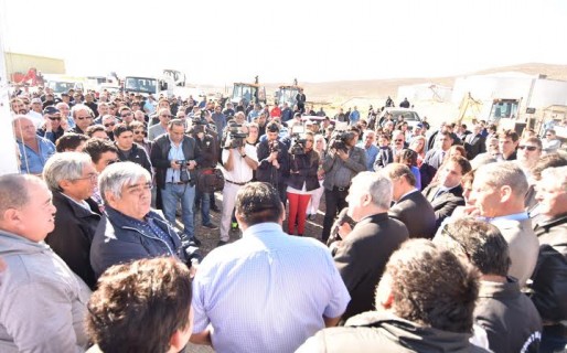 Das Neves prometió defender las grandes obras para Comodoro