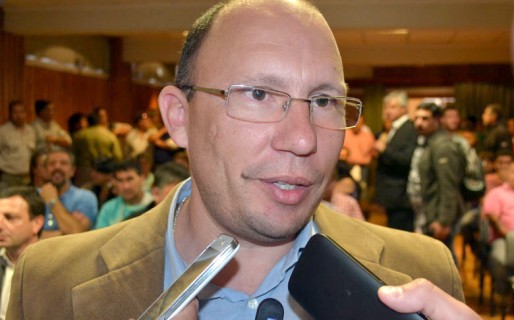 Menchi minimizó el grado de acatamiento al paro docente