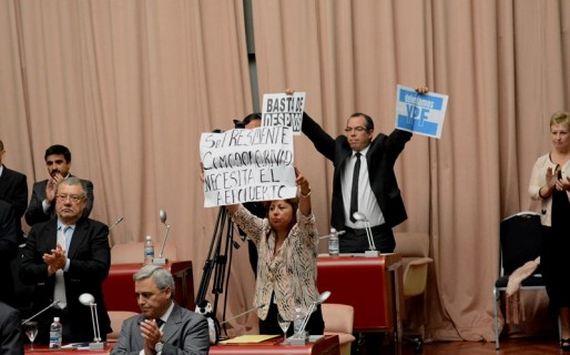 “Das Neves sigue con el mismo discurso de cuando asumió”