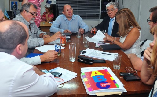 Gobierno y ATECh firmaron un acuerdo paritario