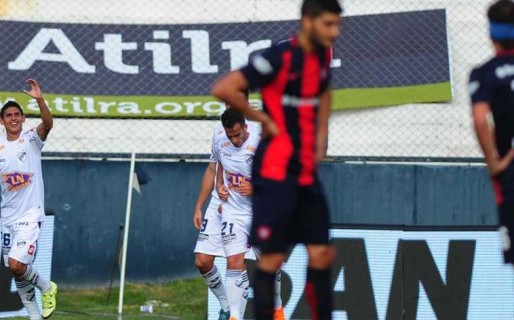 Quilmes se aprovechó de un San Lorenzo perdido