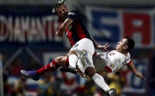 San Lorenzo solo pudo igualar recibiendo a Toluca