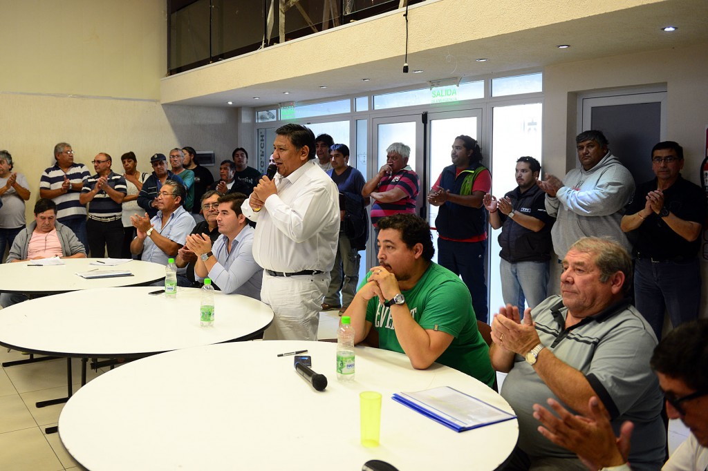 asamblea con jubilados4