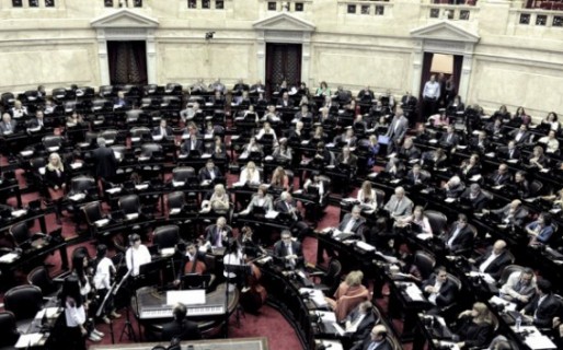 El Bloque PJ dará quórum para tratar acuerdo con los buitres