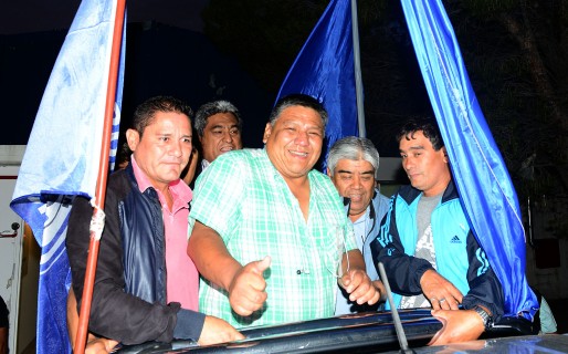 “Mansilla tiene que renunciar a ser empresario”