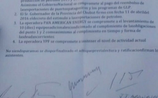 El Gobierno se comprometió a pagar  la deuda a las petroleras