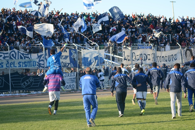 Ameghino 1 (4) - Newbery 1 (3)