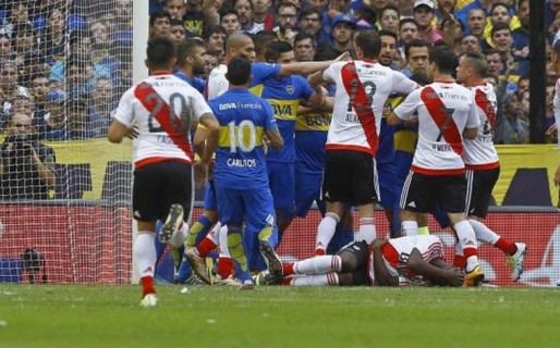 Boca y River aburrieron en la Bombonera