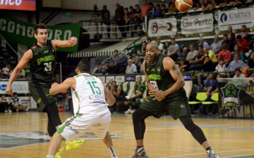 Gimnasia fue de menor a mayor para vencer a Estudiantes