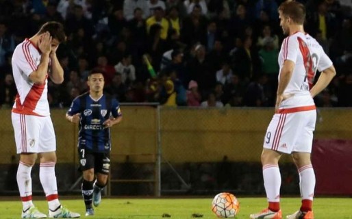 River no pudo sacar un buen resultado en la altura ecuatoriana