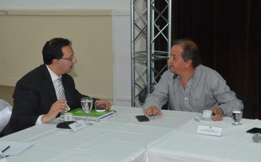 Linares repudió el accionar de la Justicia en el municipio de Trelew