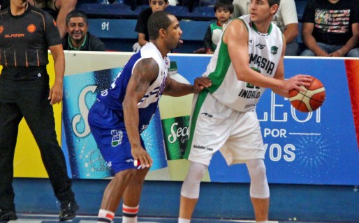 Gimnasia tuvo un flojo segundo tiempo y Quimsa lo aplastó