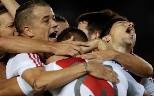 River pasó por encima a The Strongest
