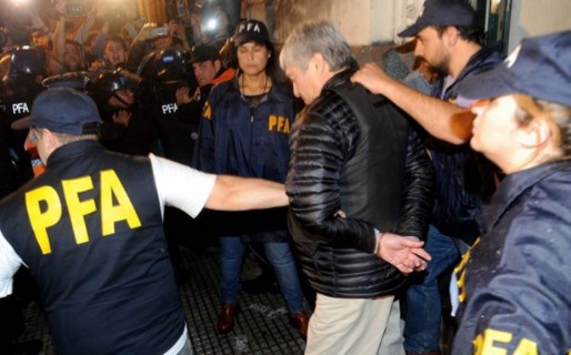 Báez quedó detenido por peligro de fuga